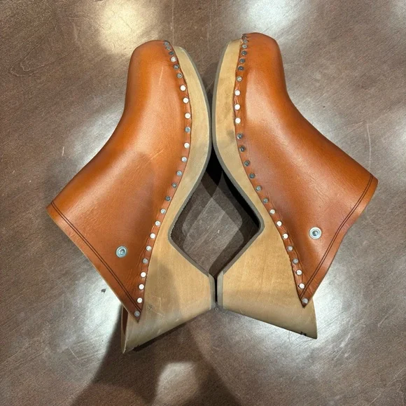 Isabel Marant Leather Clogs, Size US 7/38 - Picture 12 of 12